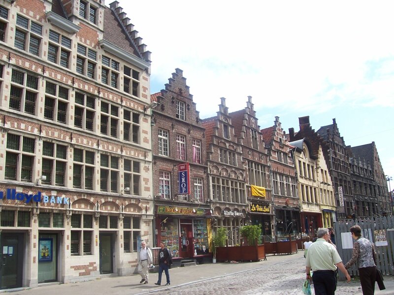 Der malerische Korenmarkt in Gent/Belgien