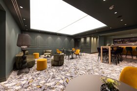 Hotel Bar neu