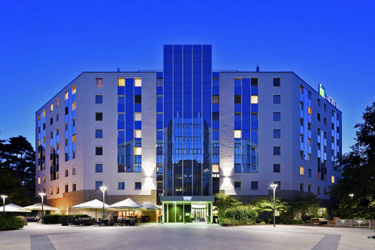 Außenansicht Dämmerung Terrasse