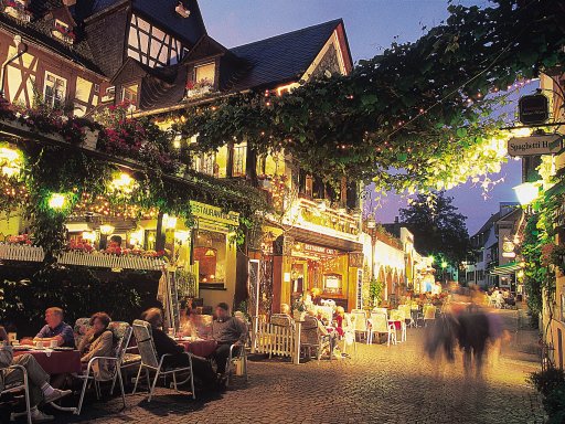 Seilbahn, Drosselgasse, Wein - glücklich am Rhein