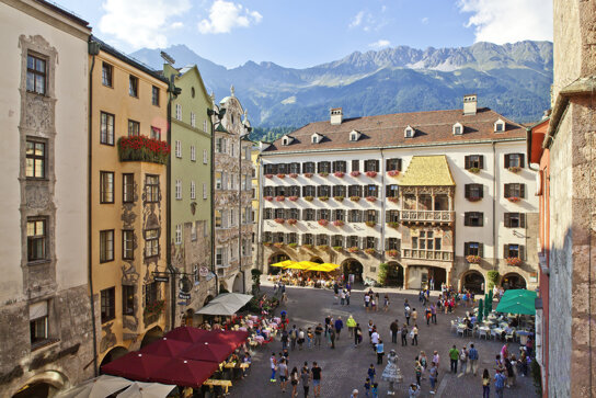 Blick zum Goldenen Dachl c innsbruck Tourismus