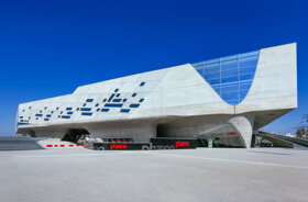 phaeno Gebaude Sitzinsel Foto Janina Snatzke