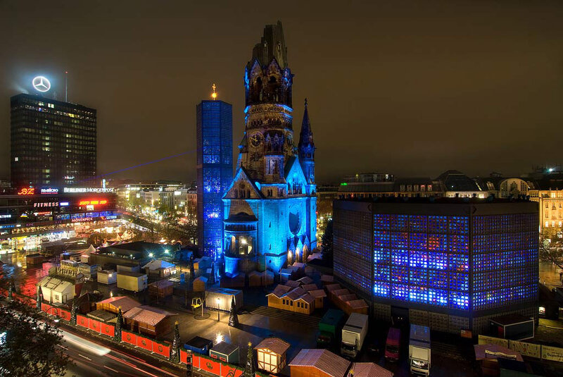 Gedächtniskirche bei Nacht