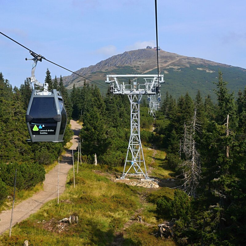 Seilbahn zur Schneekoppe im Nationalpark Riesengebirge