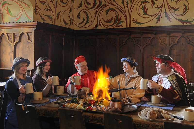 Rittermahl in der Burg Mauterndorf