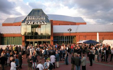 Starlight Express Theater Bochum Spar Mit Reisen Kurzreisen Seit 2001