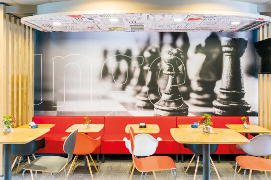 Frühstücksraum im ibis De Haan