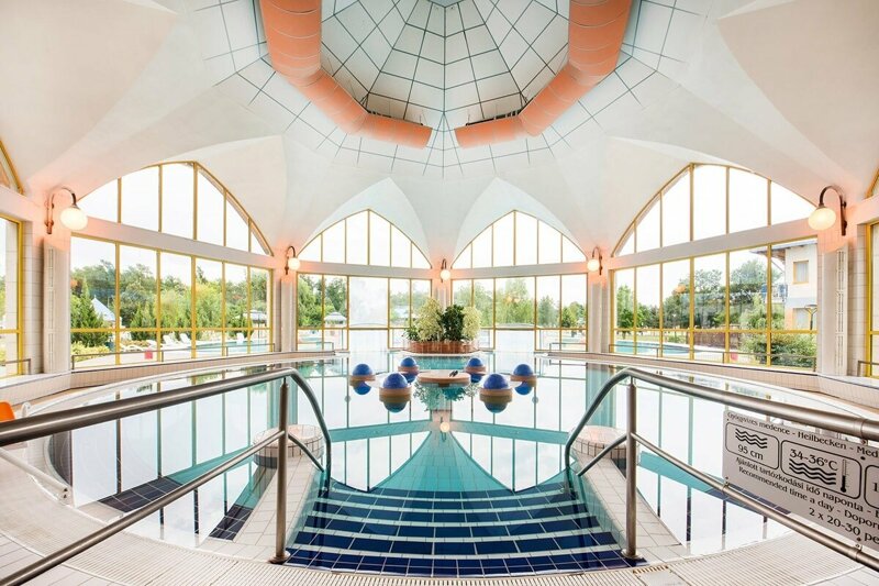 Innenbecken Therme