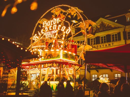 Weihnachtsmarkt Münsterplatz Bonn Nacht