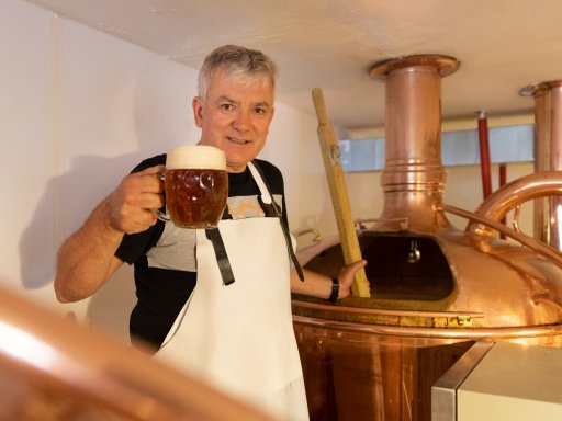 Bierbad, Bowling und zünftiger Brauer-Abend