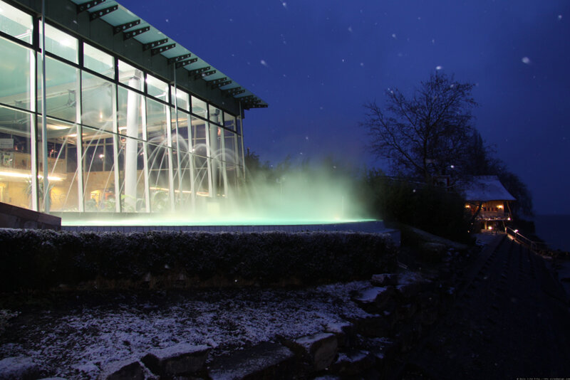 Therme Meersburg bei Nacht