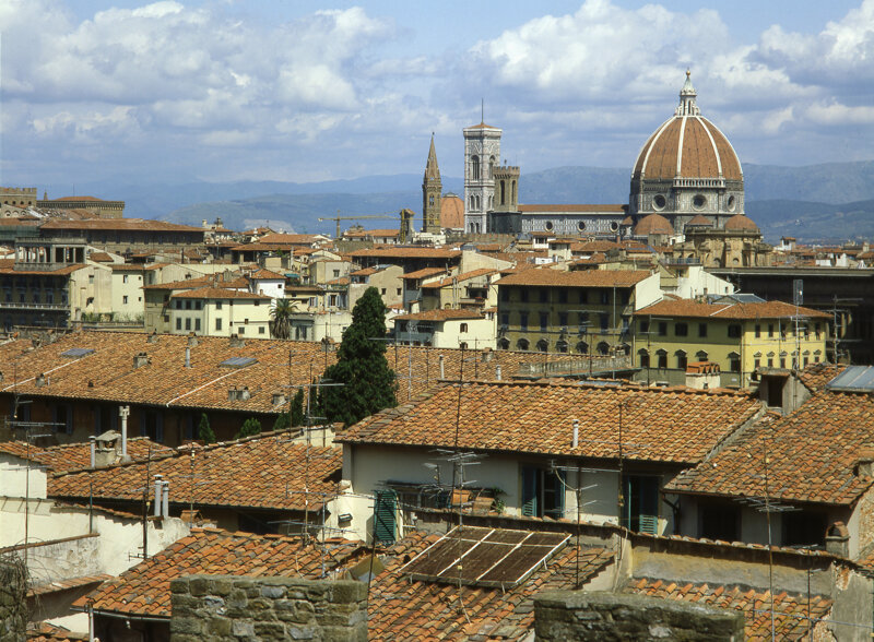 Florenz – Stadtansicht mit Oltrarno-Viertel und Arno