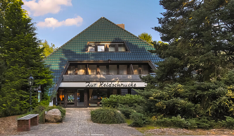 Außenansicht des Hotel Zur Heidschnucke