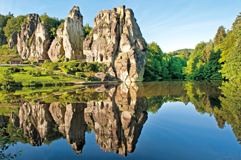 Externsteine – Felsformation im Teutoburger Wald