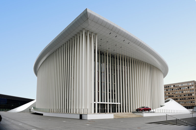 moderne Fassade der Luxembourg Philharmonie 