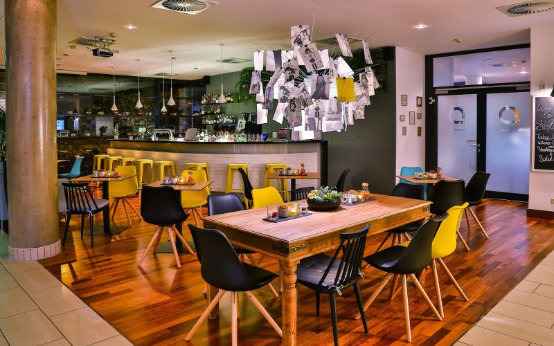 Frankfurt QGREENHotel by Melia Lounge Lobby