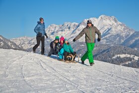 Rodeln c Kitzbüheler Alpen Marketing GmbH rolart-images