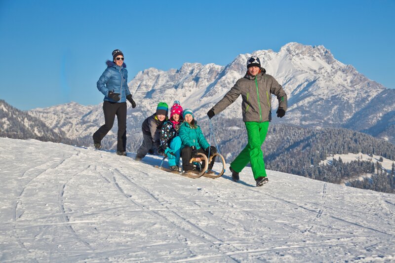 Familienspaß Rodeln in den Kitzbüheler Alpen