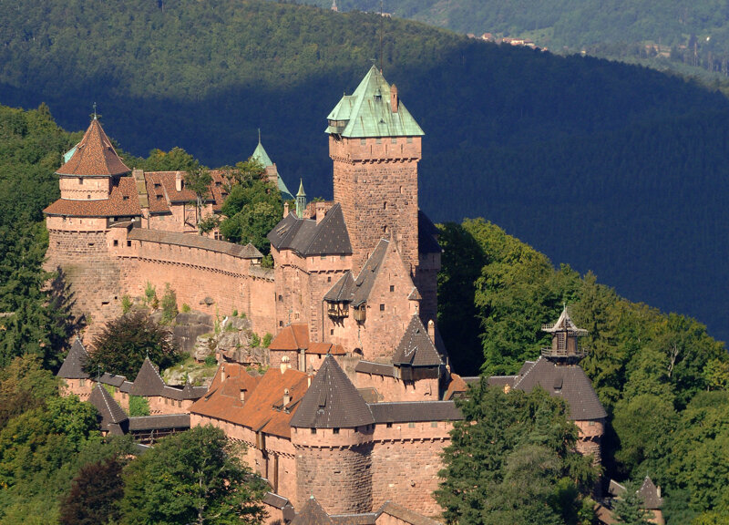 Schloss Hohkönigsburg Chateau du Haut-Koenigsbourg im Elsass in Frankreich
