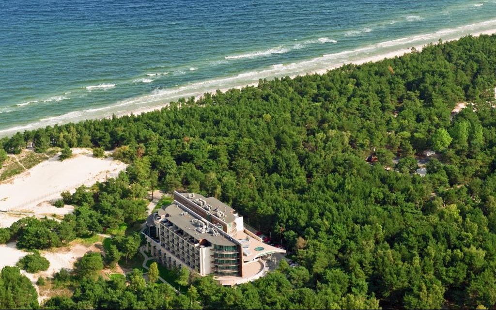 Kolberger Deep Havet Hotel meer aussen außenaufnahme