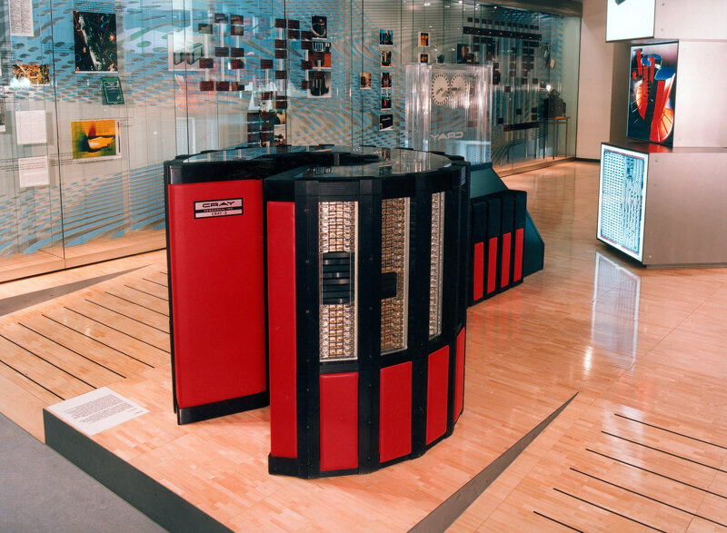 Supercomputer Cray-2 im Nixdorf MuseumsForum