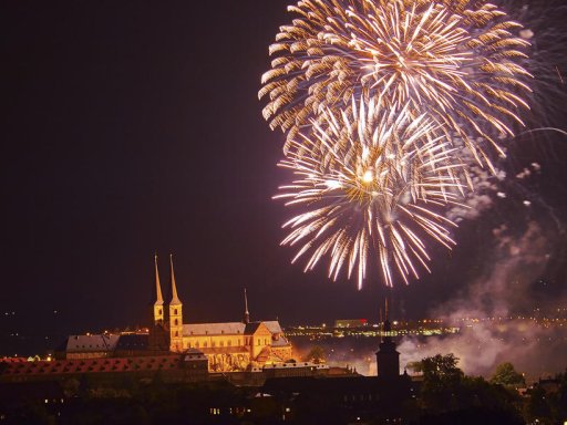 Bunter Jahreswechsel mit Welterbe und Gala
