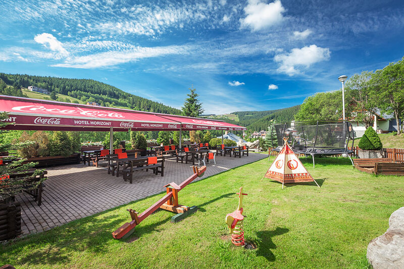 Sonnenterrasse des Hotels