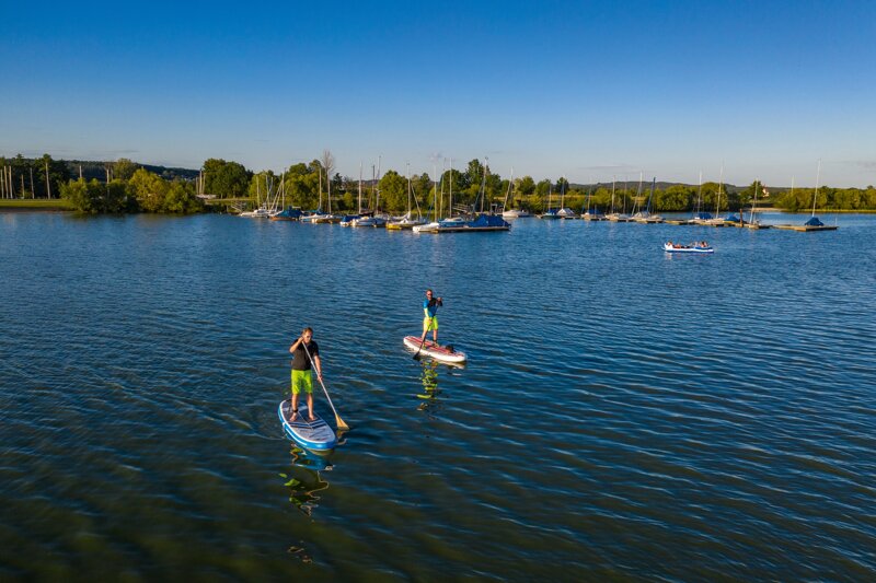Stand-Up-Paddling am Altmühlsee im Fränkischen Seenland