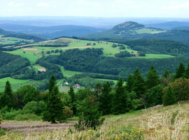 Panoramablick von Noahs Segel über die Rhön
