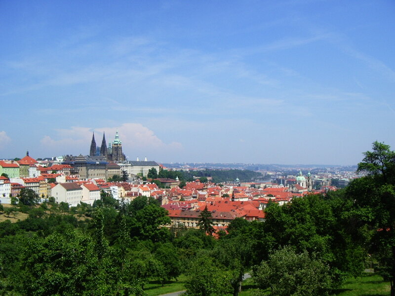 Panoramablick von Petrín über die Prager Altstadt