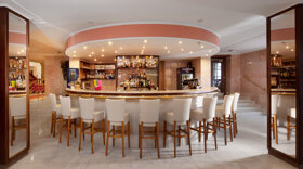 Lobby Bar Chateau Monty