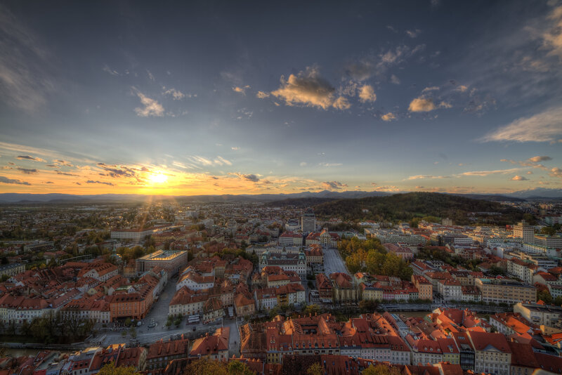 Ljubljana Sonnenuntergang c Alan Kosmac www.slovenia.info