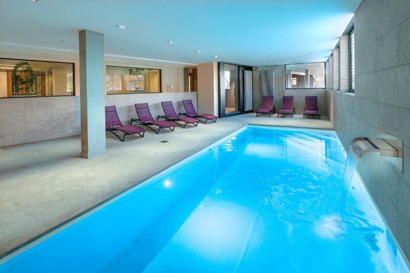 pool