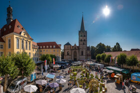 1255-Panorama Rathausplatz Herford Denis Karabasch im Auftrag der Pro Herford