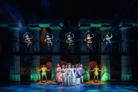 Vorbereitung auf den Kampf im Olymp © Johan Persson, Disney, Stage Entertainment