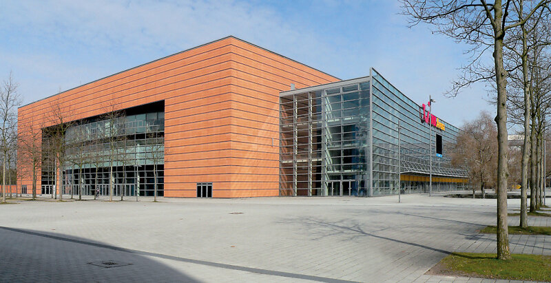 TUI Arena Außenaufnahme