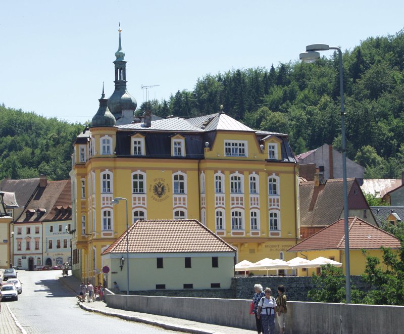 Außenansicht Hotel Cisár Ferdinand