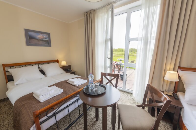 Doppelzimmer in neutralen Farben