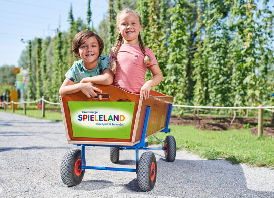 28 Ravensburger Spieleland Bollerwagen