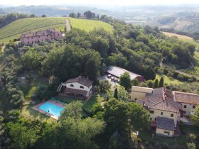 14273B8E-963C-4AE9-9E78-65079292A461