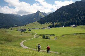Wandern Schönenbach c Christoph Lingg Bregenzerwald Tourismus
