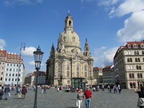 Frauenkirche c wikimedia Gerdb23