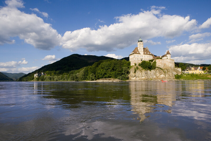 Schloss Schönbühel c Donau Niederösterreich Lachlan Blair