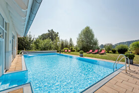Pool (2)