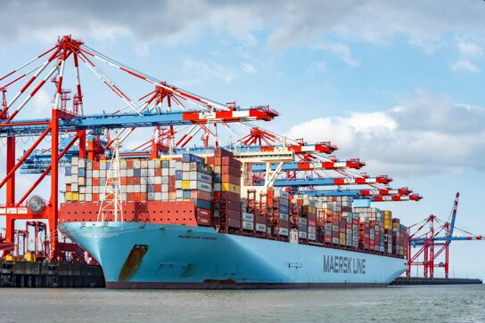 JadeWeserPort Schiff WHV Foto Ganske