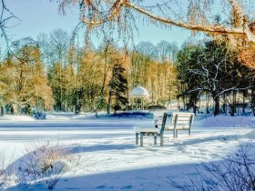 Louisa-See mit Floratempel Wintertag©JanBräuer