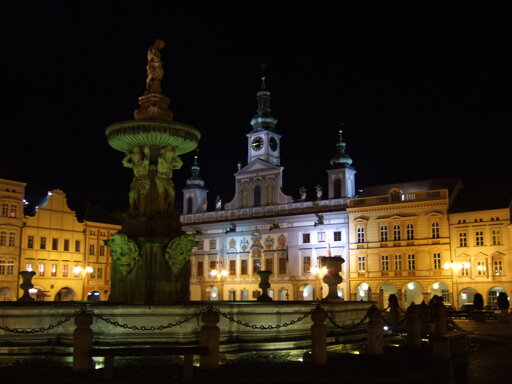 Budweis Hauptplatz – Premysl-Otakar-II.-Platz mit Samson-Brunnen