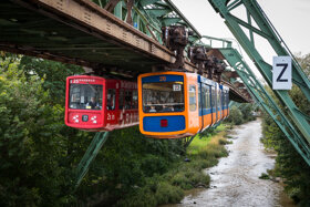 Schwebebahn 5D 10210 Foto Malte Reiter1