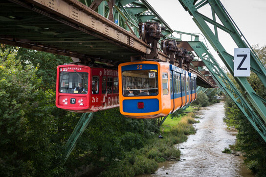 Schwebebahn 5D 10210 Foto Malte Reiter1