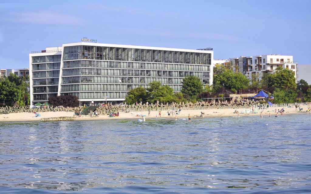 Hotel Marine